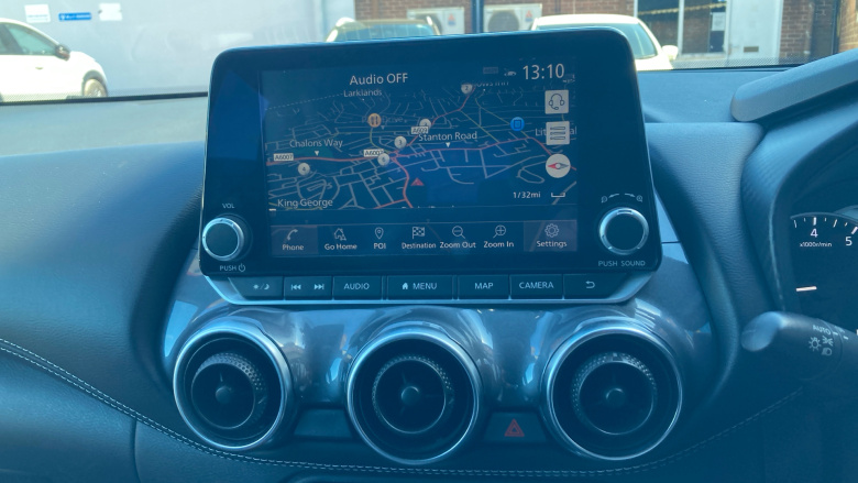 Nissan Juke 1.0 DiG-T 114 N-Connecta 5dr Petrol Hatchback